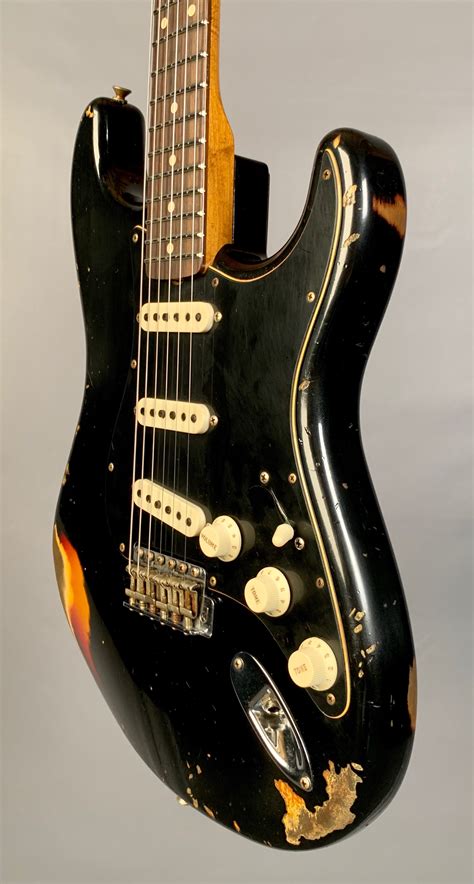 Fender Custom Shop Limited Edition Dual-Mag II Strat® Relic® Aged Black Over 3-Color Sunburst ...