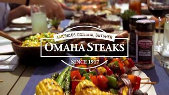 Omaha Steaks Deluxe Gift Package TV Commercial, 'Holidays: Get it All ...