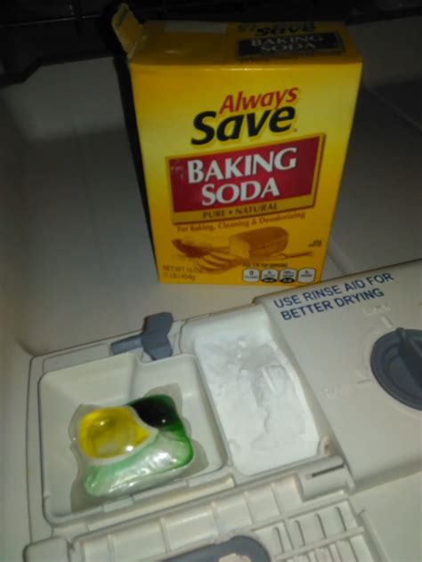 Use Baking Soda in the Dishwasher | ThriftyFun