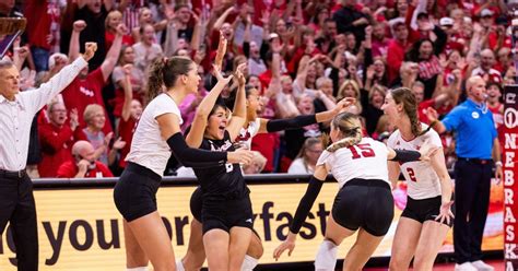 Live: Nebraska volleyball vs. Wisconsin