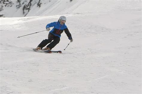 Ski Technique Tips, fine-tune your ski style with these tips for long ...