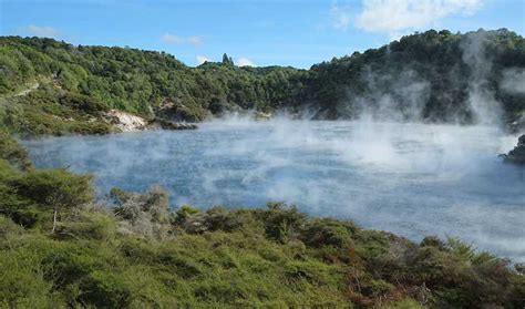 Waimangu Volcanic Valley (Rotorua) New Zealand