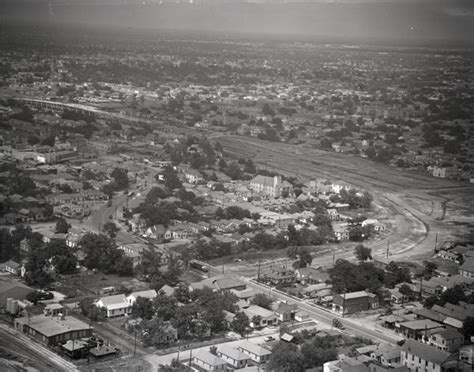 A 1950s aerial look at Houston’s Fifth Ward - Bayou City History