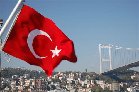 File:Turkey flag.jpg - Wikimedia Commons