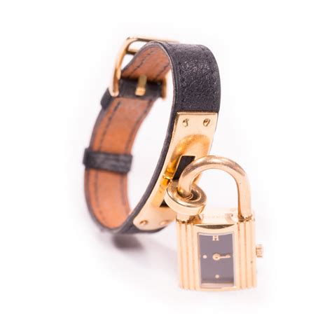 Shop authentic Hermes Kelly Watch Bracelet at revogue for just USD 835.00