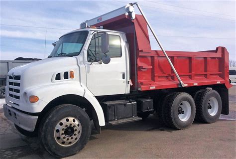 (SOLD) STERLING LT7501 TANDEM AXLE DUMP TRUCK (SOLD)