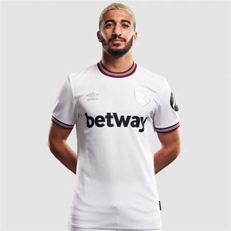 West Ham United 2023-24 Umbro Away Kit Unveiled » The Kitman