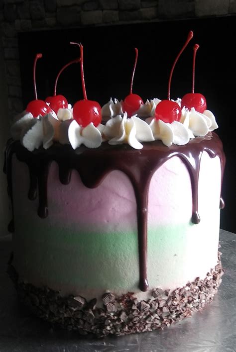 Spumoni Cake - CakeCentral.com