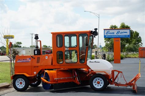 Broce 350 Series Road Construction Sweeper - Broce Broom