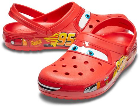 Crocs x Cars: Dónde comprar el modelo de "Rayo McQueen"