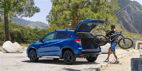 Does the Honda HR-V Have AWD? | Anaheim