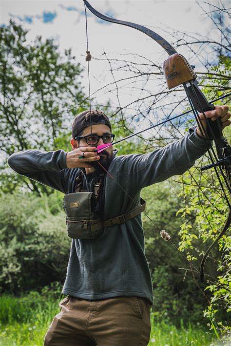 How to Aim a Recurve Bow: Master Your Technique Now! - Blog is world