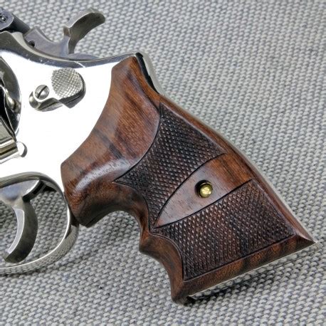 Smith & Wesson Grips - Eagle Grips, Inc. - The World's Finest Handgun Grips