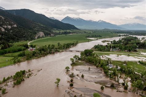 Yellowstone Flooding Is a Sign of What’s to Come for National Parks ...