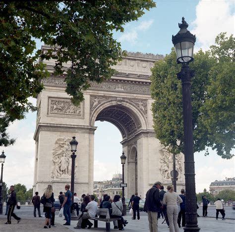 Arc de Triomphe | pandahaccer photoblog Pentacon Six+Carl Ze… | Flickr