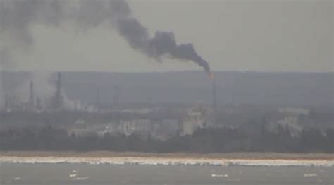 Multiple Explosions at Oil Refinery in Superior: 11 Injuries; No ...