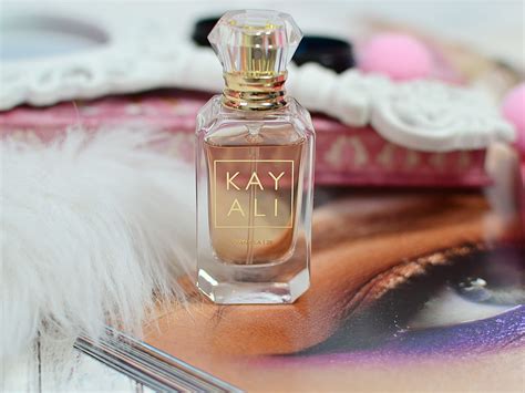 KAYALI BY HUDA BEAUTY VANILLA 28 | SPRAWDŹ CZY TO ZAPACH DLA CIEBIE!