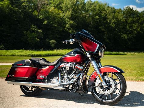 New 2021 Harley-Davidson CVO™ Street Glide®, Norfolk VA | Specs, Price, Photos | Sunset Orange ...