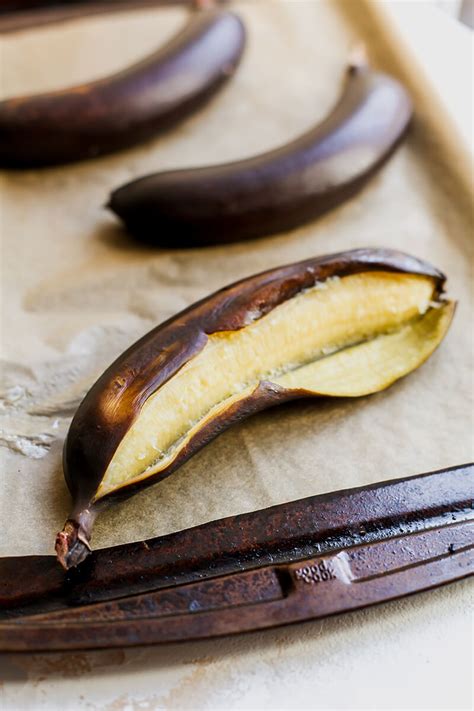 How to Ripen Bananas in the Oven in Less than 30 Minutes