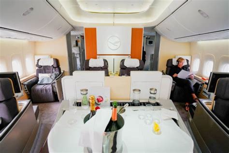 Lufthansa Boeing 747-8 First Class Review (Boston > Frankfurt)