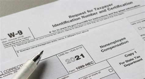 What Is a Taxpayer Identification Number? - SmartAsset Blog