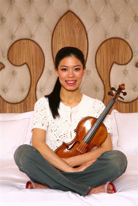 Vanessa Mae's Feet