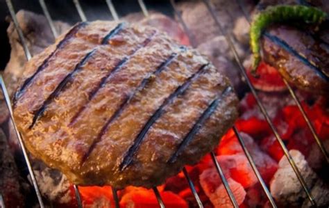 Broiling Vs Grilling: What's The Difference? | Americas Restaurant