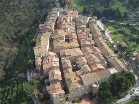 Paciano - One of Italy's Most Beautiful Medieval Villages - La Dolce Vita Diaries