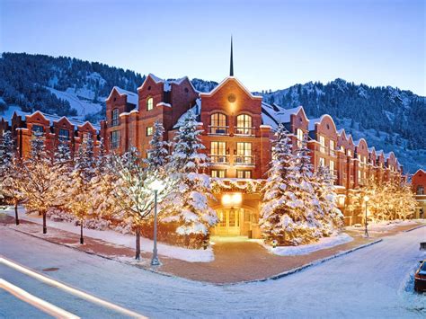 Best Family Ski Resorts Selected by Skiing Parents