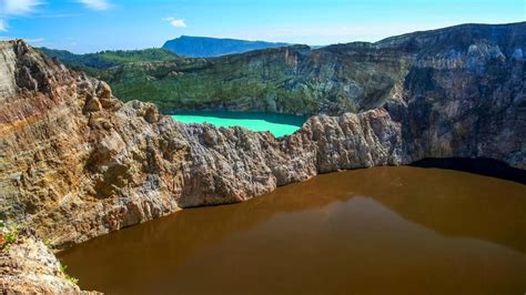 Kelimutu: the magic of colour | VolcanoCafe