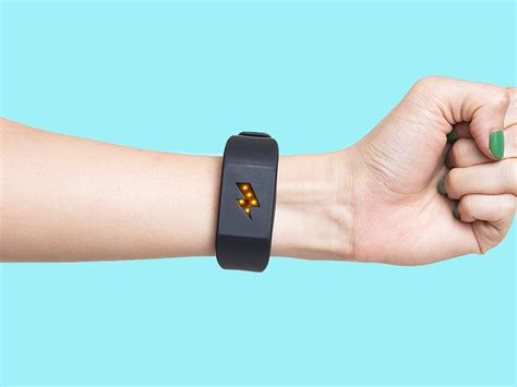 This Shock Bracelet From Amazon Will Punish You for Bad Eating Habits