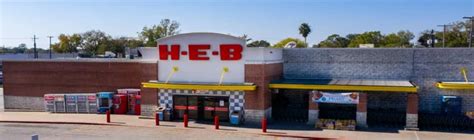 Edna H-E-B | 301 N. WELLS ST, EDNA TX 77957-2728 | HEB.com