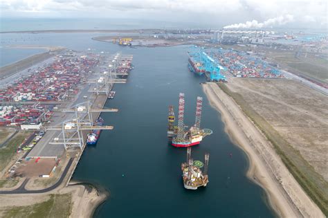 Port of Rotterdam Throughput Amounted to 469.4 Million Tonnes in 2019