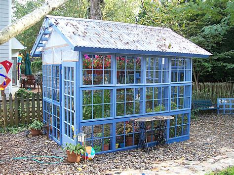 Diy Greenhouse Pvc : 42 Best DIY Greenhouses ( with Great Tutorials and Plans ... : I show all ...