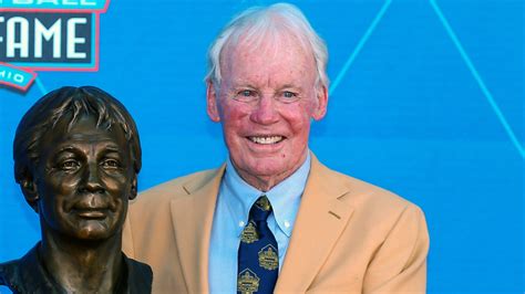 Bobby Beathard dead at 86: Hall of Fame NFL executive dies as son reveals tragic cause of death ...