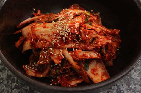 Traditional napa cabbage kimchi recipe - Maangchi.com