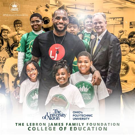 JuicyChitChats : NEWS - LeBron James Family Foundation Awards Scholarships