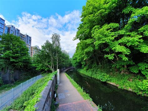 Birmingham Canals, Canal Walks throught he city and onwards