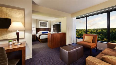 Hotels in Lisle Near Naperville, IL | Hyatt Regency Lisle