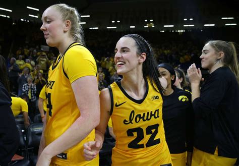 Iowa Hawkeyes' Caitlin Clark Hits Game Winner From Logo, But Should it ...