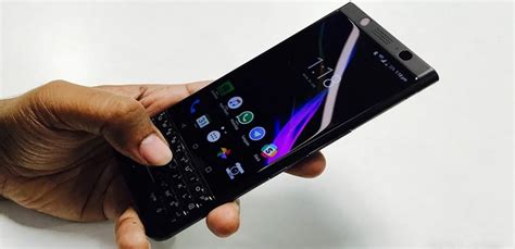 BlackBerry will introduce smartphones with Qwerty keypad and 5G support » The Thrive