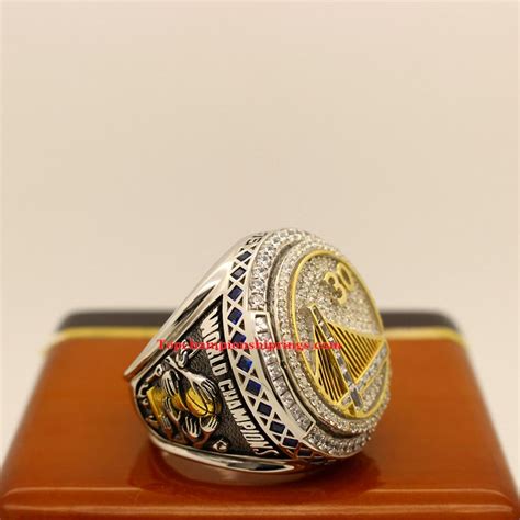 2015 NBA Golden State Warriors Basketball Championship rings | Golden ...