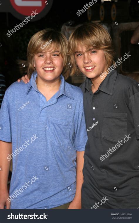 Dylan Sprouse Cole Sprouse World Premiere Stock Photo 108026204 ...