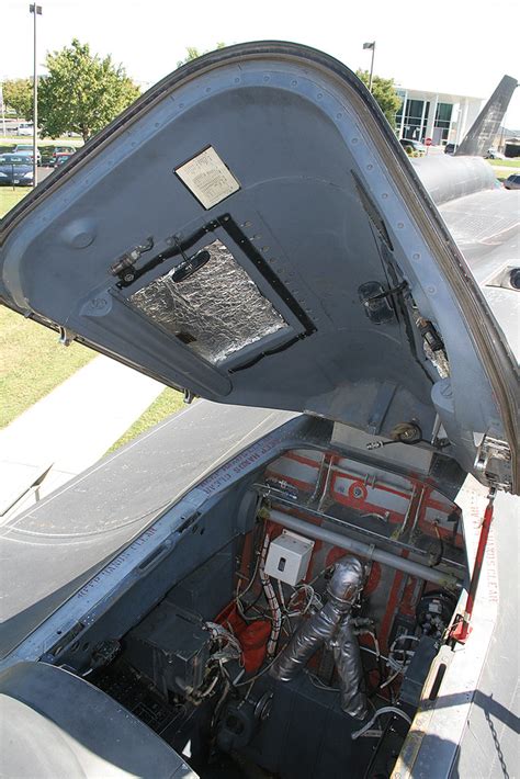 The rear cockpit of SR-71 Blackbird sn 61-7968 - Richmond, VA - a photo on Flickriver