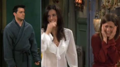 FRIENDS Blooper: When Joey Flashed Ross' Face On His Manhood In Front ...