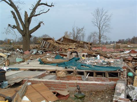 Nov 6th 2005 Evansville Area Tornado