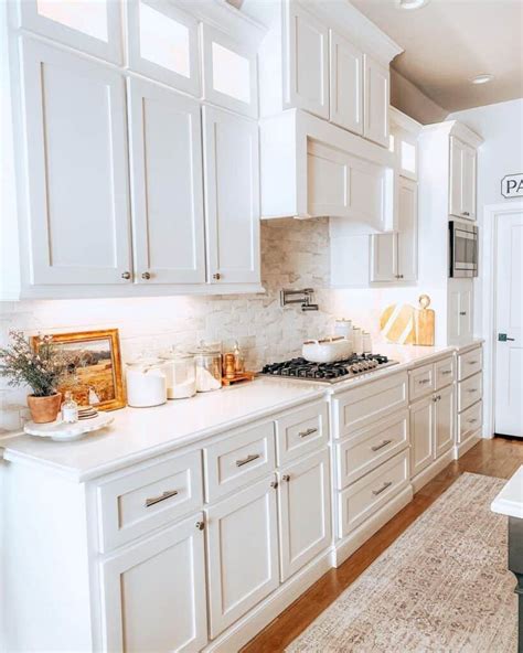 White Farmhouse Kitchen with Shaker Cabinets - Soul & Lane