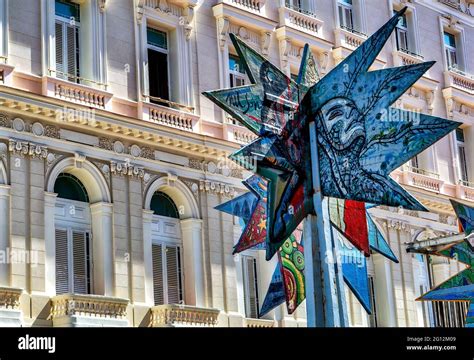 Street art on a street in old Havana, Cuba Stock Photo - Alamy