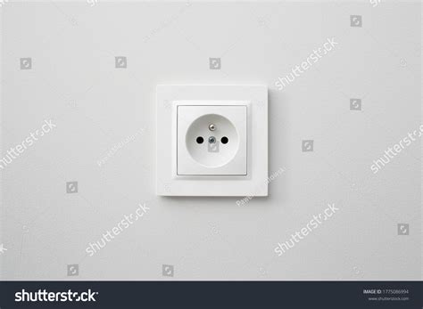 299,607 Sockets Images, Stock Photos & Vectors | Shutterstock