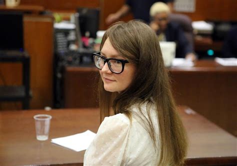 Anna Sorokin trial: Impostor heiress who swindled New…